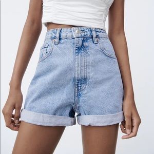 Zara Mom Fit Shorts
